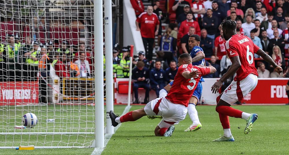 这次三分拉开比分差距